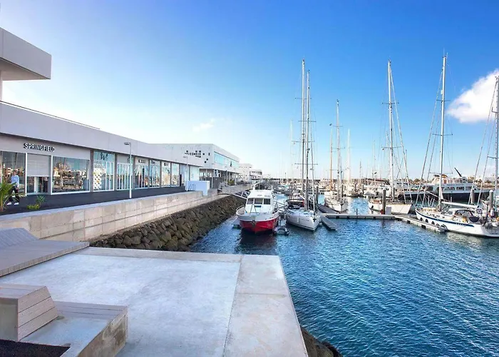 ゲストハウス Juvimar 3*